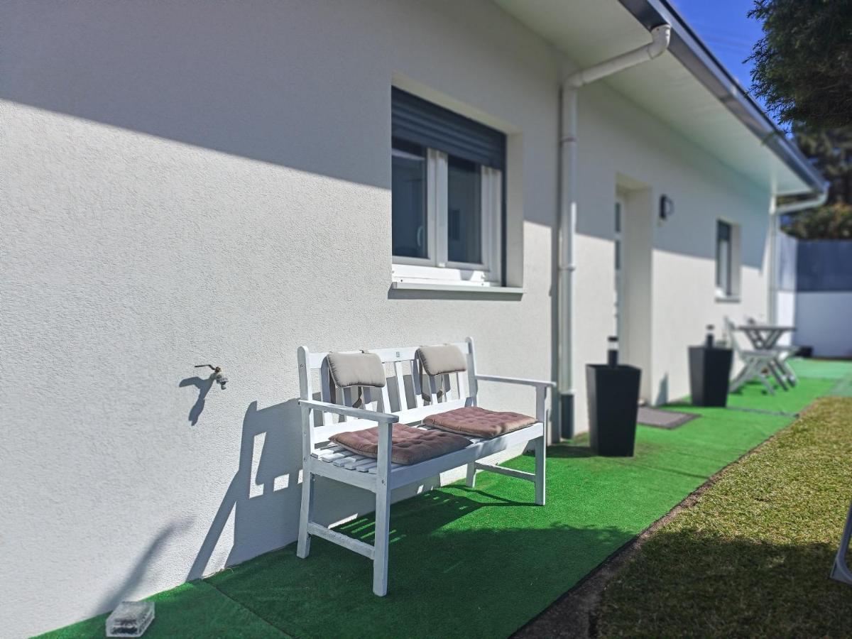 Cabedelo Seaside Guesthouse เวียนา โด กัสเตโล ภายนอก รูปภาพ