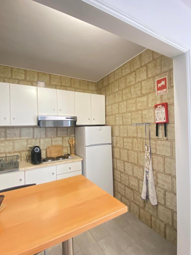 Cabedelo Seaside Guesthouse เวียนา โด กัสเตโล ภายนอก รูปภาพ